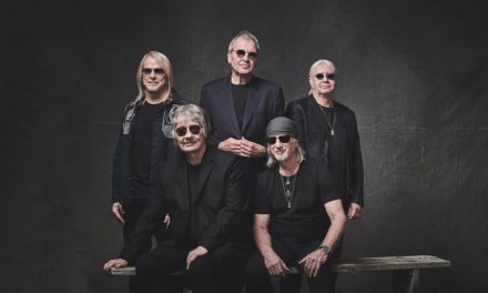 Deep Purple sorprende con «Man Alive»