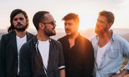 Mumford & Sons hizo nueva versión de su canción «Forever»