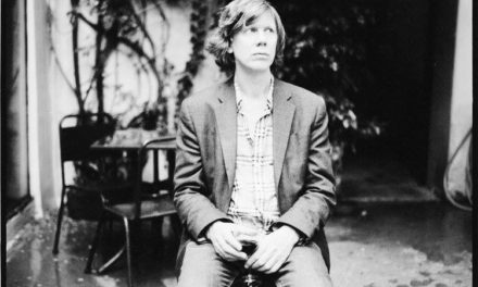 Thurston Moore comparte nueva canción de casi 10 minutos