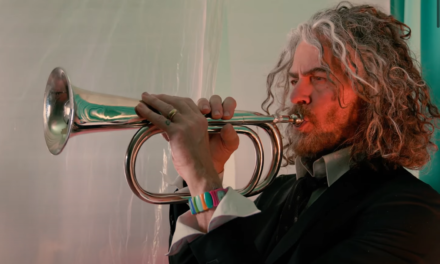 Mira el video «Mother Please Don’t Be Sad» de The Flaming Lips