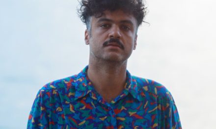 Dale una escuchada a «Un Cariñito» de Alex Ferreira