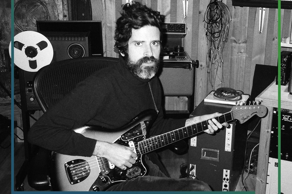 Devendra Banhart hace cover de “Franklin’s Tower” de Grateful Dead