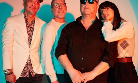 Pixies muestra una obra cinematográfica para «Hear Me Out»