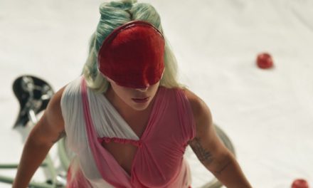 Mira el video de Lady Gaga para el tema “911”