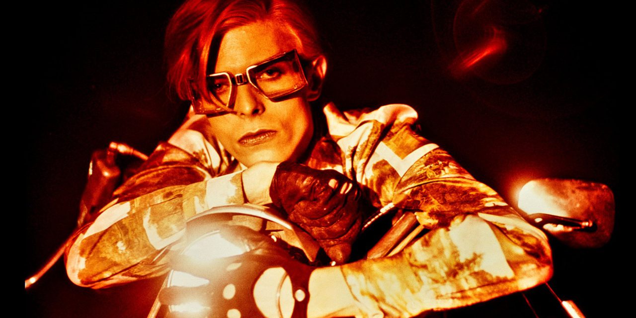 Lanzarán álbumes en vivo de los noventa de David Bowie