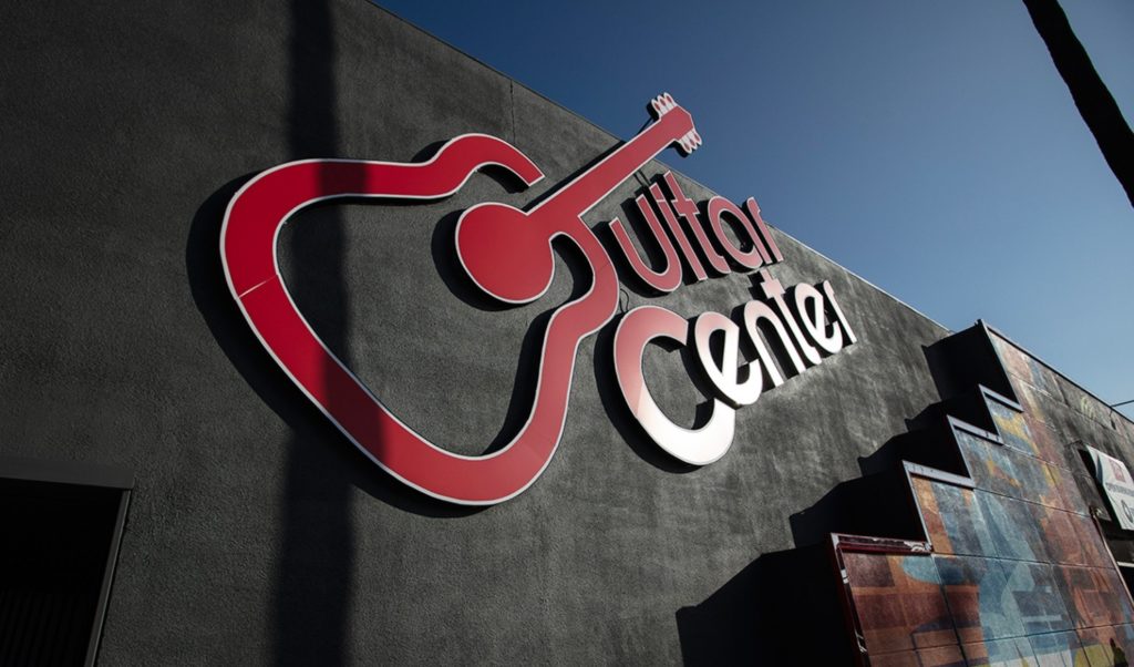 Guitar Center podría declararse en bancarrota