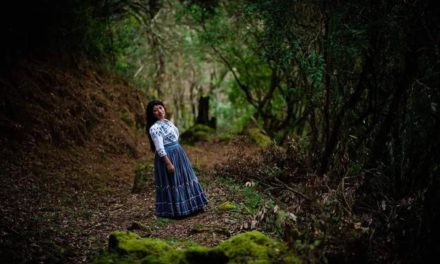 María Reyna, soprano mexicana con raíces mixes