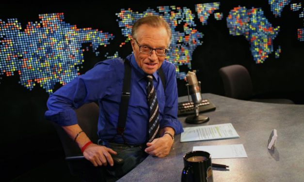 Muere el famoso presentador Larry King