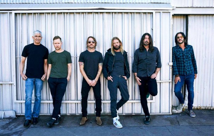 Foo Fighters lanza sencillo en cumpleaños de Dave Grohl