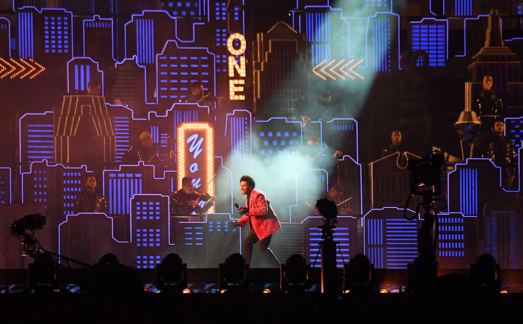 The Weeknd: un espectáculo flojo para el SuperBowl LV