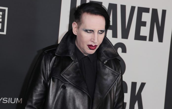 Marilyn Manson niega acusaciones de abuso