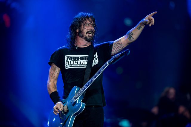 La razón por la que Dave Grohl nunca cantó en NIRVANA