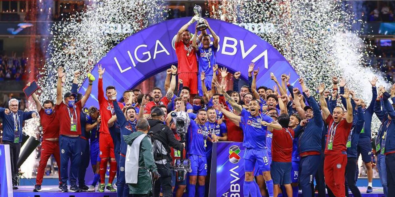 ¿Cuántas finales perdió Cruz Azul antes de ser campeón?