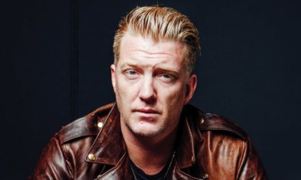 Josh Homme amenaza de muerte al novio de su ex-esposa