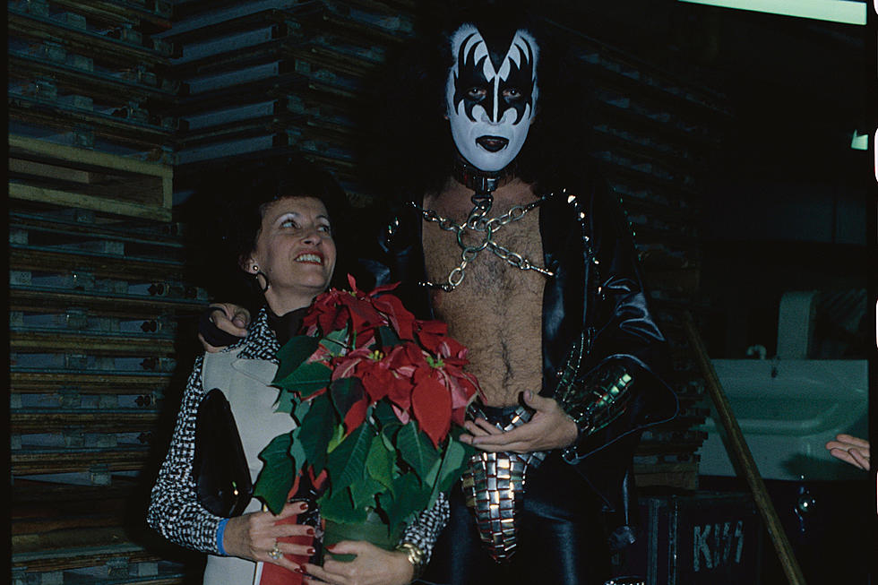 gene_simmons_mother