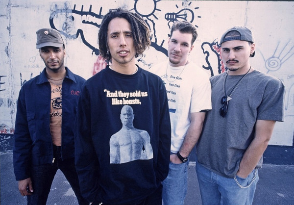 Rage Against The Machine es inducido al Salón de la Fama junto a Kate Bush y Willie Nelson